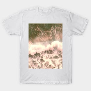 Vintage Crashing Waves T-Shirt